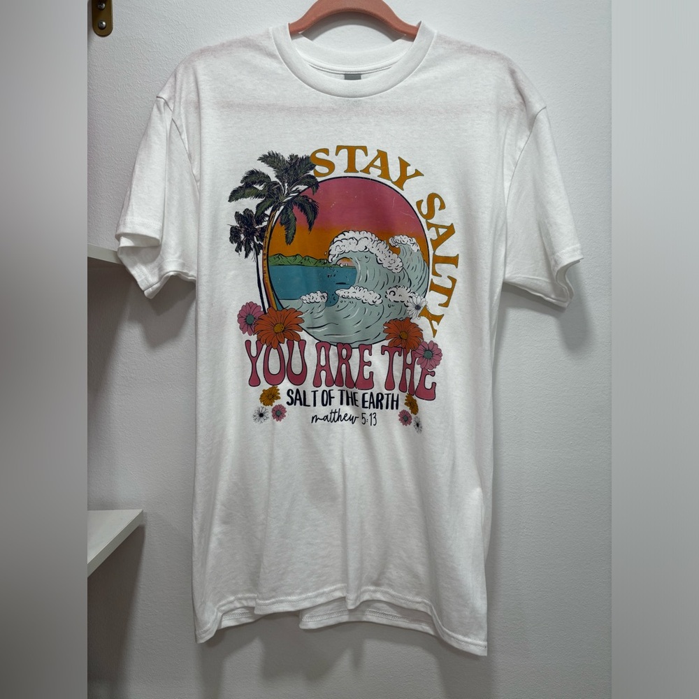 White Gildan Tahirt with Stay Salty logo on front